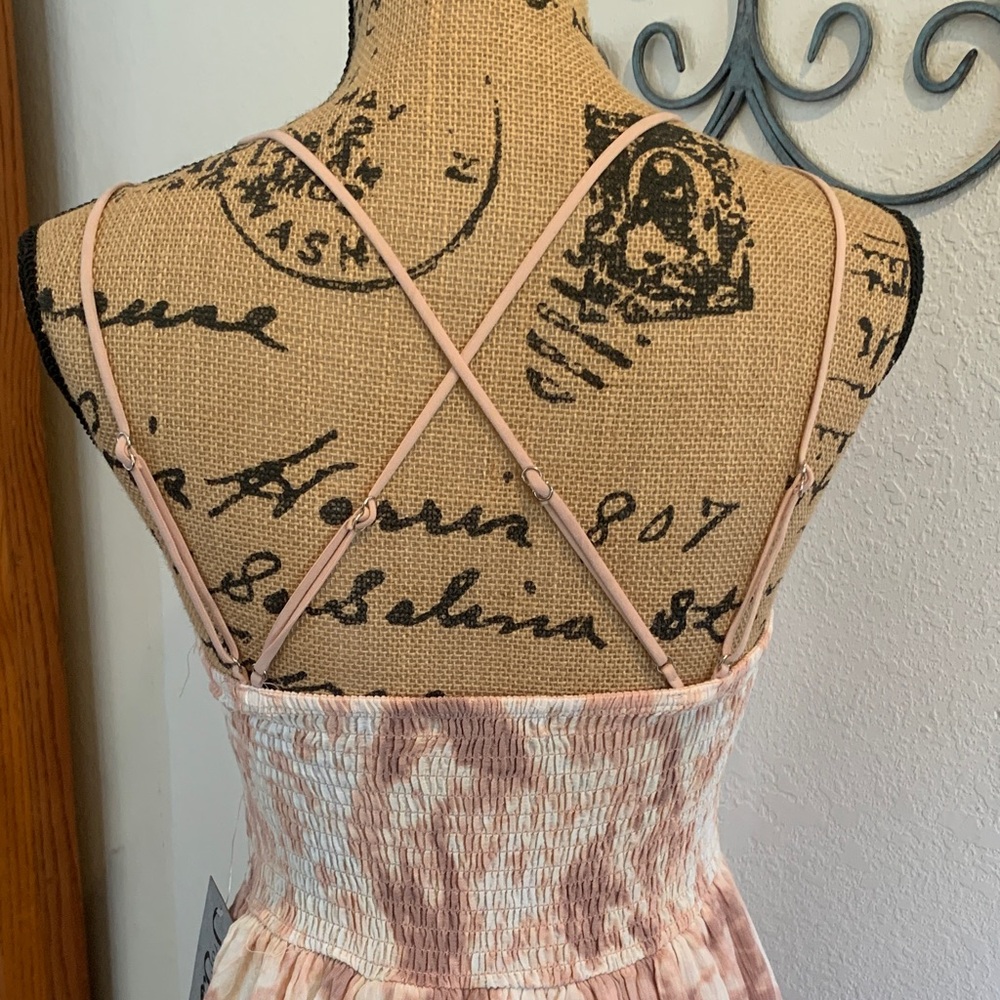 J for Justify Pink and Cream Lace Mini Dress - Picture 7 of 10